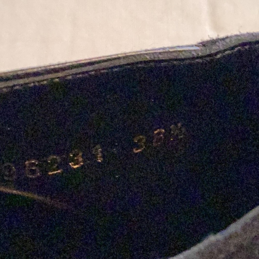 Never worn Saint Laurent suede booties - Picture 7 of 9